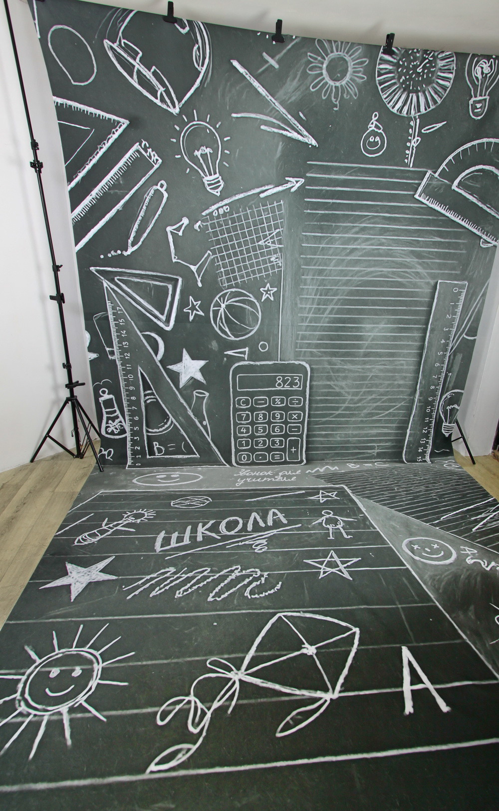 Фотозона "Моя школа" стена/пол на заказ